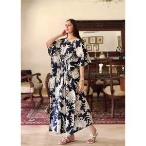 ชุดนอนผ้าไหมควินซ์ไลฟ์สำหรับผู้หญิง รุ่นไนท์จัสมิน คาฟตัน สวมใส่สบาย - Product Image 5