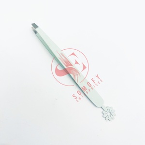 Pinzas de cejas de acero inoxidable verde de verano personalizadas de alta calidad, Punta puntiaguda profesional, extensiones de pestañas de etiqueta privada - Product Image 4