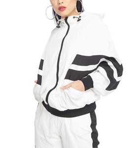 Vestes coupe-vent personnalisées pour femmes Vestes coupe-vent légères en nylon à fermeture éclair imperméable de couleur contrastée pour l'extérieur Vestes coupe-vent en nylon de grande taille - Product Image 4