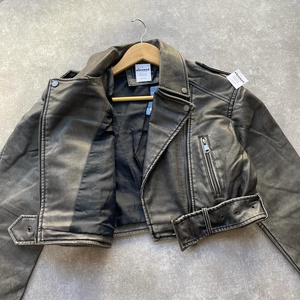 Custom Women High Quality Vintage Washed Faux Leather <b>Biker</b> <b>Jacket</b> Wholesale Belted Cropped - Product Image 2