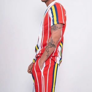 Ensemble d'été moderne et élégant pour homme, deux pièces, conçu pour le confort, la respirabilité et un usage quotidien - Product Image 2