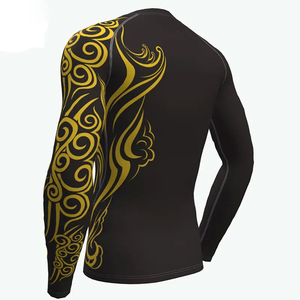 Camiseta de Compresión de Cobertura Total con Estampado Tribal Dorado sobre Negro, de Secado Rápido, para Entrenamiento de BJJ Jiu Jitsu - Product Image 5