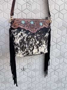 Sac à main en cuir repoussé véritable peau de vache frange sac à bandoulière sculpture bohème couleur turquoise nouveau design sacs à bandoulière pour femmes - Product Image 2