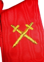 Écharpe de Maçons Chevaliers Rouge Moiré, Régalia Maçonnique, Écharpe de Cérémonie pour Loge Maçonnique, Design Traditionnel Premium pour Chevaliers Maçons
