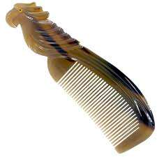 Peine de Cuerno de Vaca Hecho a Mano, Suave y Antiestático, para Salón Profesional, Spa y Mercado de Regalos - Product Image 4