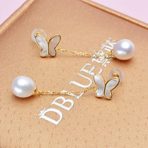 Pendientes Colgantes de Perlas de Agua Dulce con Carcasa de Plata S925 de Tilian, Fabricados por el Fabricante, Venta al por Mayor, con Diseño de Mariposa - Product Image 3