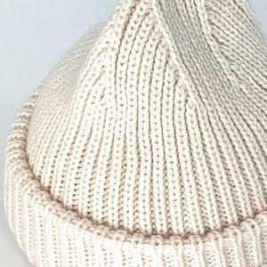 Bonnet unisexe personnalisé avec logo, en tricot côtelé épais, chaud et doux en acrylique, style pêcheur, bonnet court à revers - Product Image 6
