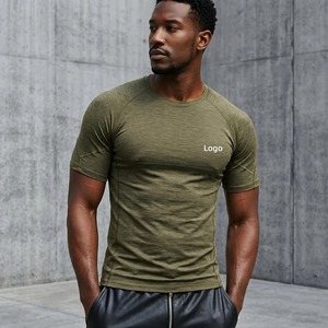 Manufacturer Hot Sale Breathable Quick Dry <b>Polyester</b> Glitter Print Fitness Gym Slim Fit Elastic Moisture Wicking <b>Tshirt</b> - Product Image 4