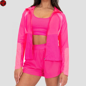 Ensemble de survêtement léger en nylon pour femme, coupe-vent à fermeture éclair intégrale et short, ensemble veste et short de sport, logo personnalisé - Product Image 3