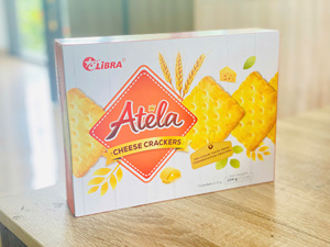 แครกเกอร์ชีส Libra Atela 204 กรัม บิสกิตกรอบ รสหวานและรสเค็ม รูปทรงสี่เหลี่ยม ขนมอบบรรจุกล่อง รับผลิตแบบ ODM OEM และมีตัวอย่างฟรี - Product Image 1