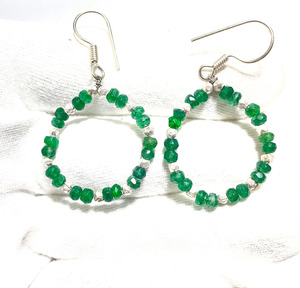 Pendientes de Perlas de Esmeralda Facetadas: Estilo Art Deco, 25.30 Quilates - Product Image 1
