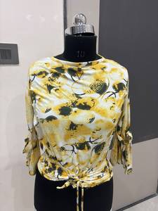 Blusa Corta para Mujer, Color Amarillo Estampado, Mangas Largas Tipo Campana, Cuello Redondo, Cintura Elástica, Estilo Casual para Uso Diario, Venta al Por Mayor - Product Image 6