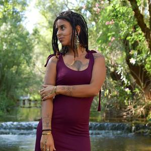 Vestido Bohemio de Hada con Espalda Descubierta, Asimétrico, Ligero y Fluido, Ideal para Festivales, Playa y Vacaciones de Verano - Product Image 3