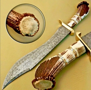 Couteau de chasse en acier Damas, lame à pointe tombante, manche en corne de cerf, garde en acier Damas, étui en cuir, couteau à lame fixe, chasse personnalisée - Product Image 1