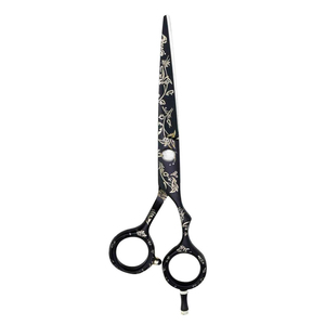 Tijeras de Barbero Profesionales con Grabado Floral, para Diestros, con Logotipo Personalizado, Revestimiento Negro, Acero Inoxidable, para Cortar el Cabello - Product Image 1