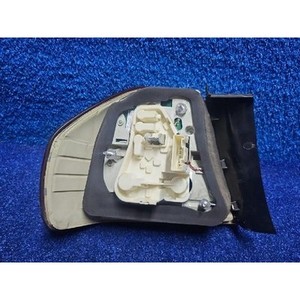 ไฟท้ายขวามือสอง ซีรีส์ 3 รุ่น 4871732 - Product Image 4