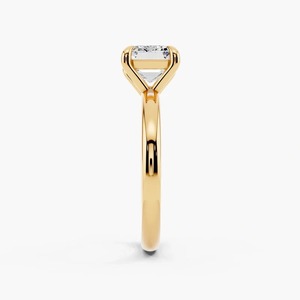Anillo de Oro de 14K con Diamante Cultivado en Laboratorio, Corte Esmeralda, Estilo East West - Product Image 4