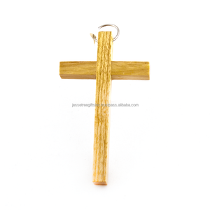 Cruz de madera hecha a mano con acabado de pulido de madera natural Letras Diseño de impresión Excelente calidad para Iglesia Precio al por mayor - Product Image 5
