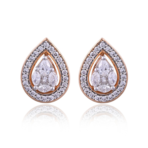 Boucles d'oreilles clous en or rose 18 carats avec diamants en forme de poire et halo, bijoux fins de luxe Ivaan Jewels, cadeau de mariage pour femme - Product Image 2