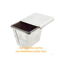 ATLAS STAR Mini Moule à Pain 50g avec Couvercle, Revêtement PTFE, Alliage d'Aluminium Noir, Compatible Four, Réutilisable pour Café
