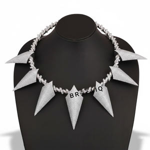 Collar con Colgante de Dientes y Garras, Cadena Hip Hop para Hombre con Diamantes Cultivados en Laboratorio en Oro Blanco de 14 Quilates - Product Image 1