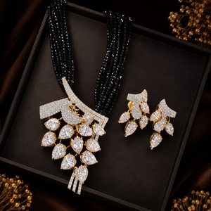 LISAJEWELLERS ชุดสร้อยคอและต่างหูทองเหลืองชุบโรเดียมประดับเพชรซิร์คอนสุดหรูหรา พร้อมพู่สีขาว สำหรับเจ้าสาว งานหมั้น งานแต่งงาน ของขวัญ - Product Image 3