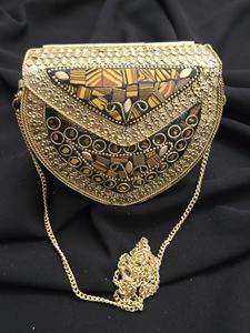 กระเป๋าคลัทช์โลหะรูปปั้นสตรีสุดเก๋ งานแฮนด์เมดแท้ๆ ทำมือ ทาสีด้วยมือ แฟชั่น - Product Image 2