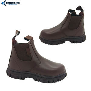 Botas Escolares Personalizadas OEM para Niños, Zapatos Uniformes Negros de Cuero PU Duradero, Suministro al por Mayor - Product Image 2