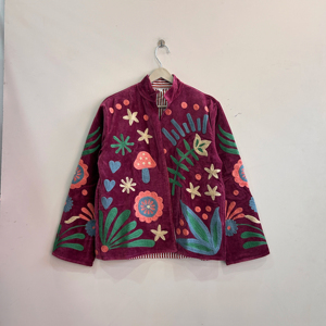 เสื้อแจ็คเก็ตปักลายซูซานีสไตล์วินเทจทำมือจากอินเดีย  ไซส์เดียว  เสื้อแจ็คเก็ตกำมะหยี่สำหรับผู้หญิง - Product Image 1