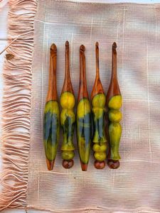 New Style Resin Crochet <b>Hook</b> <b>Tools</b> With Unique Patterns For Craft Enthusiasts And Professional Knitting Needs - Product Image 5