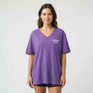 T-shirt décontracté pour femme, violet, col en V, manches courtes, coupe ample, 100 % coton, jersey imprimé avec logo - Product Image 4