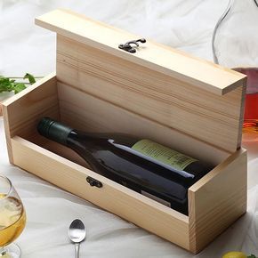 Caja de Regalo Rectangular de Madera para Botella de Vino de 0.75L con Técnica de Corte, Diseño Minimalista, Embalaje Duradero para Otras Ocasiones - Product Image 3