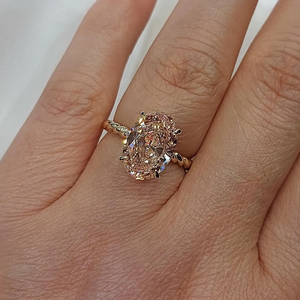 Anillo de Compromiso de Diamantes Naturales de Corte Ovalado en Oro Rosa para Mujer, Estilo Clásico - Product Image 5