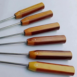 ชุดเครื่องมือผ่าตัดสแตนเลสแบบแมนนวล 6 ชิ้น พร้อมคีมจับแผ่นดามกระดูกและอุปกรณ์นำเจาะสำหรับยึดกระดูก - Product Image 6