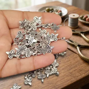 Venta al por Mayor de Dijes de Latón para la Fabricación de Joyería |   Colgantes de Plata Antigua para Manualidades |   Componentes de Joyería de Latón - Product Image 1