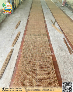 Filet géotextile en fibre de coco brute, durable et écologique, pour la prévention de l'érosion des sols, le renforcement paysager et les applications en béton - Product Image 2