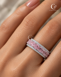 Bague Éternité en Or 14K avec Diamants Roses et Accents de Diamants Blancs, Plaqué Rhodium, Design Unisexe de Luxe |   VEGA NEW YORK - Product Image 3