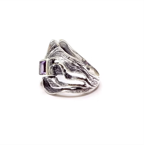Bague en argent sterling avec améthyste violette au design unique, bijoux de luxe faits à la main, parfaits pour un cadeau d'anniversaire ou de mariage - Product Image 4