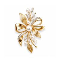 Broche de revers personnalisée en laiton de luxe avec logo floral émaillé pour femmes