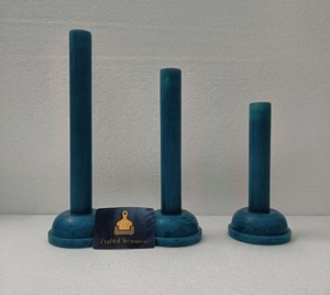 Porte-bougie en résine écologique, cylindrique, finition mate, décoration d'intérieur, lot de trois pots à bougies aux tons bleus - Product Image 3