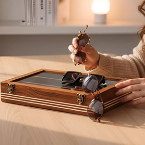 Caja de Madera de Lujo para Guardar Relojes, Caja de Regalo de Madera para Relojes de AYAANS - Product Image 1