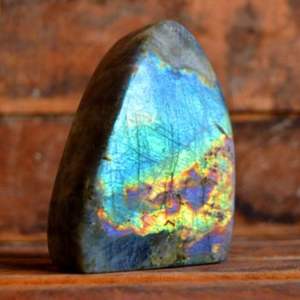 Labradorita Azul Natural con Destellos, Formas Libres, Adornos de Cristal Pulido Irregular, Piedra de Labradorita Curativa para Meditación - Product Image 1