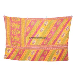 Vintage Gudri <b>Throw</b> Indian Reversible Hand Stitched Heavy <b>Throw</b> Old Sari Blanket Patch Work Heavy 3 To 5 Layers Kantha <b>Quilt</b> - Product Image 2
