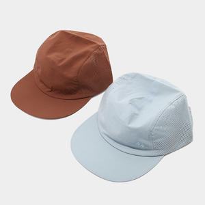 Popular Quick Dry Flat Brim Cap Customized 3D Embroidered Design Adjustable Trucker Dad Cap Unisex Waterproof Casual Streetwear - Product Image 3