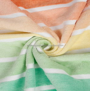 Nouvelle collection de serviettes de plage anti-sable, ensemble cadeau, imprimées sur mesure, tailles variées, fabricant en gros - Product Image 6