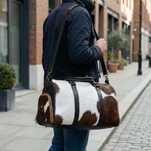 Sac de voyage en cuir de vachette véritable, style vintage, avec fermeture éclair, grande capacité, sac fourre-tout unisexe portable - Product Image 1