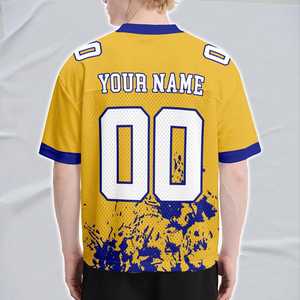เสื้อฟุตบอลสีขาวทองแบบกำหนดเอง พร้อมชื่อและหมายเลขส่วนตัว ลายพิมพ์ 3 มิติ ชุดทีมกีฬา เสื้อยูนิฟอร์มสำหรับแฟนๆ ของขวัญสำหรับแฟนๆ 100% - Product Image 4