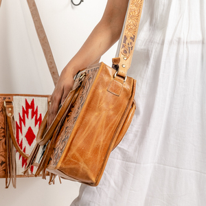 Bolso tote vintage de cuero con flecos y adornos florales tallados a mano, elegante bolso de hombro de piel de vaca para mujer, multiusos. - Product Image 3