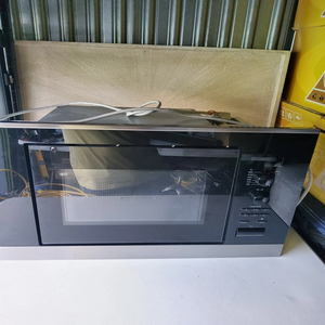 ไมโครเวฟแบบติดตั้งในตัว ใช้ไฟ 220v - Product Image 1