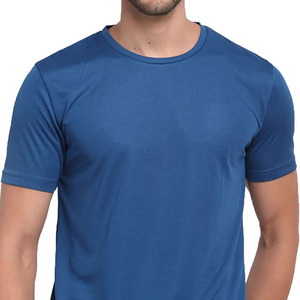T-shirt de sport en polyester personnalisé de haute qualité, à séchage rapide, pour hommes, coupe classique, sublimation - Product Image 1